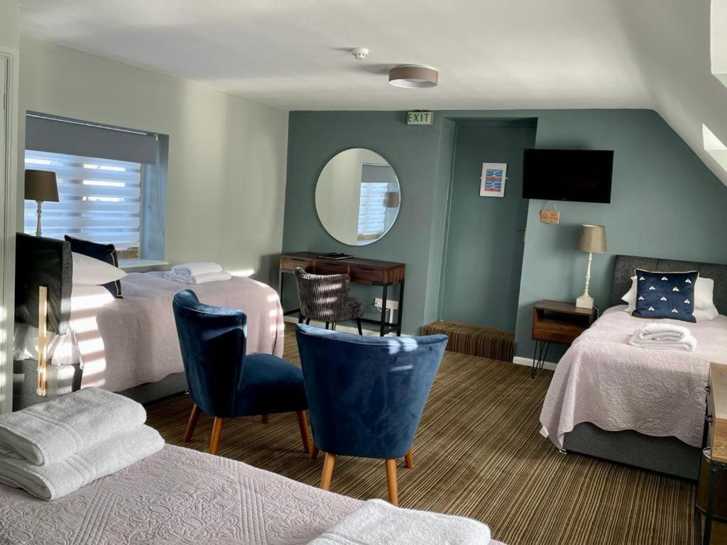 Chester House Hotel Буртон-он-те-Уотер Экстерьер фото