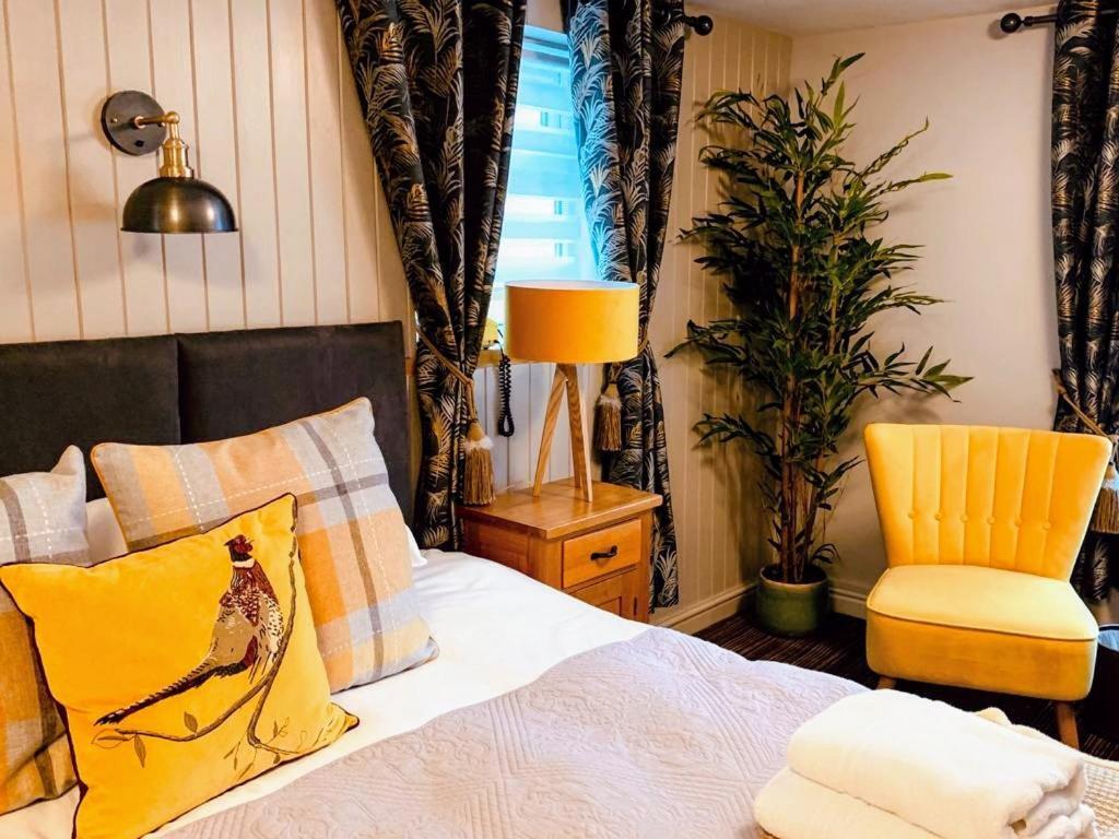 Chester House Hotel Буртон-он-те-Уотер Экстерьер фото